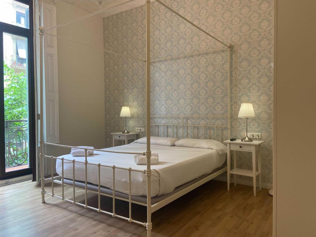 Lumine Luxury Suites By Gaiarooms Barcelona Bagian luar foto