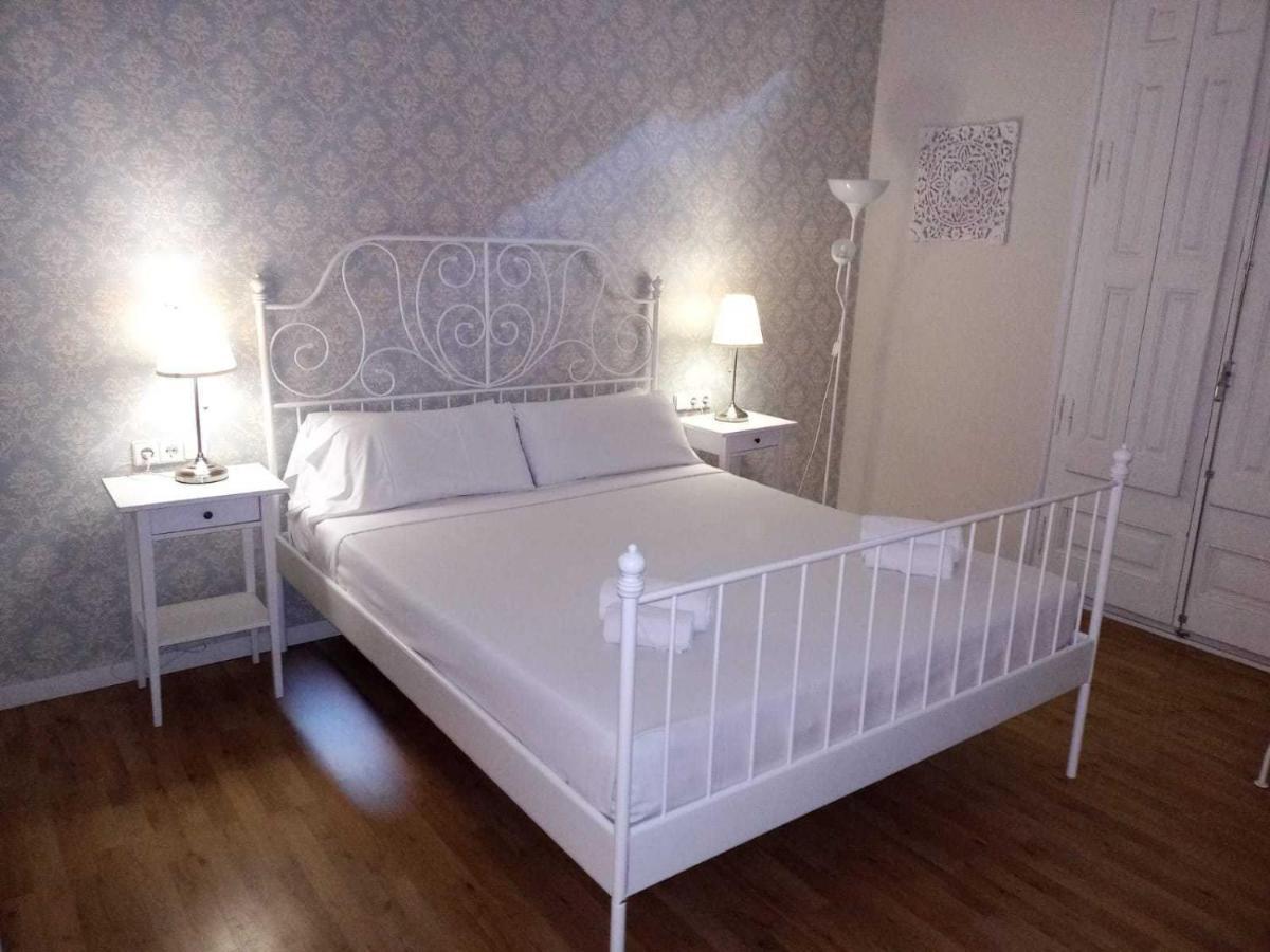 Lumine Luxury Suites By Gaiarooms Barcelona Bagian luar foto