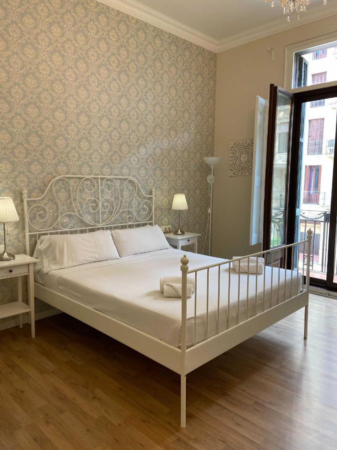 Lumine Luxury Suites By Gaiarooms Barcelona Bagian luar foto