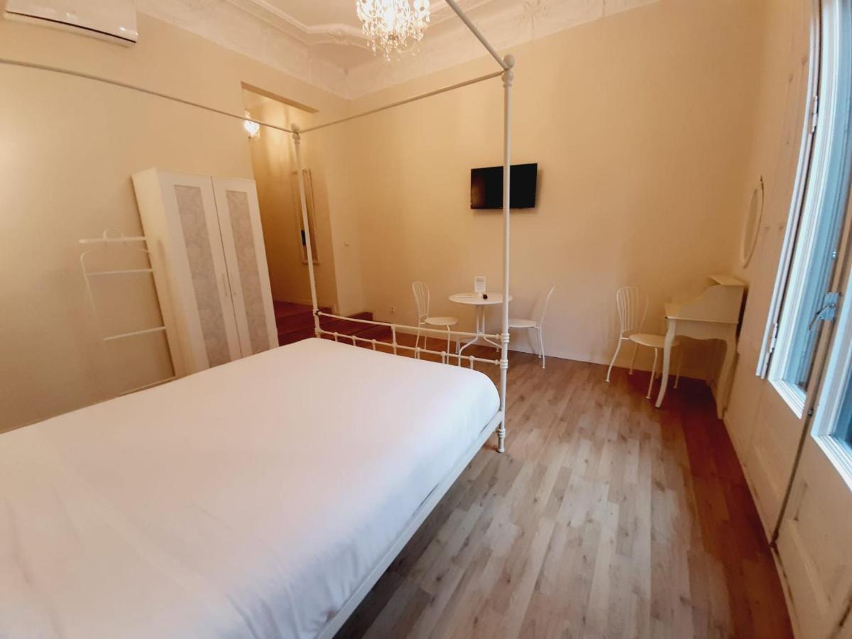 Lumine Luxury Suites By Gaiarooms Barcelona Bagian luar foto