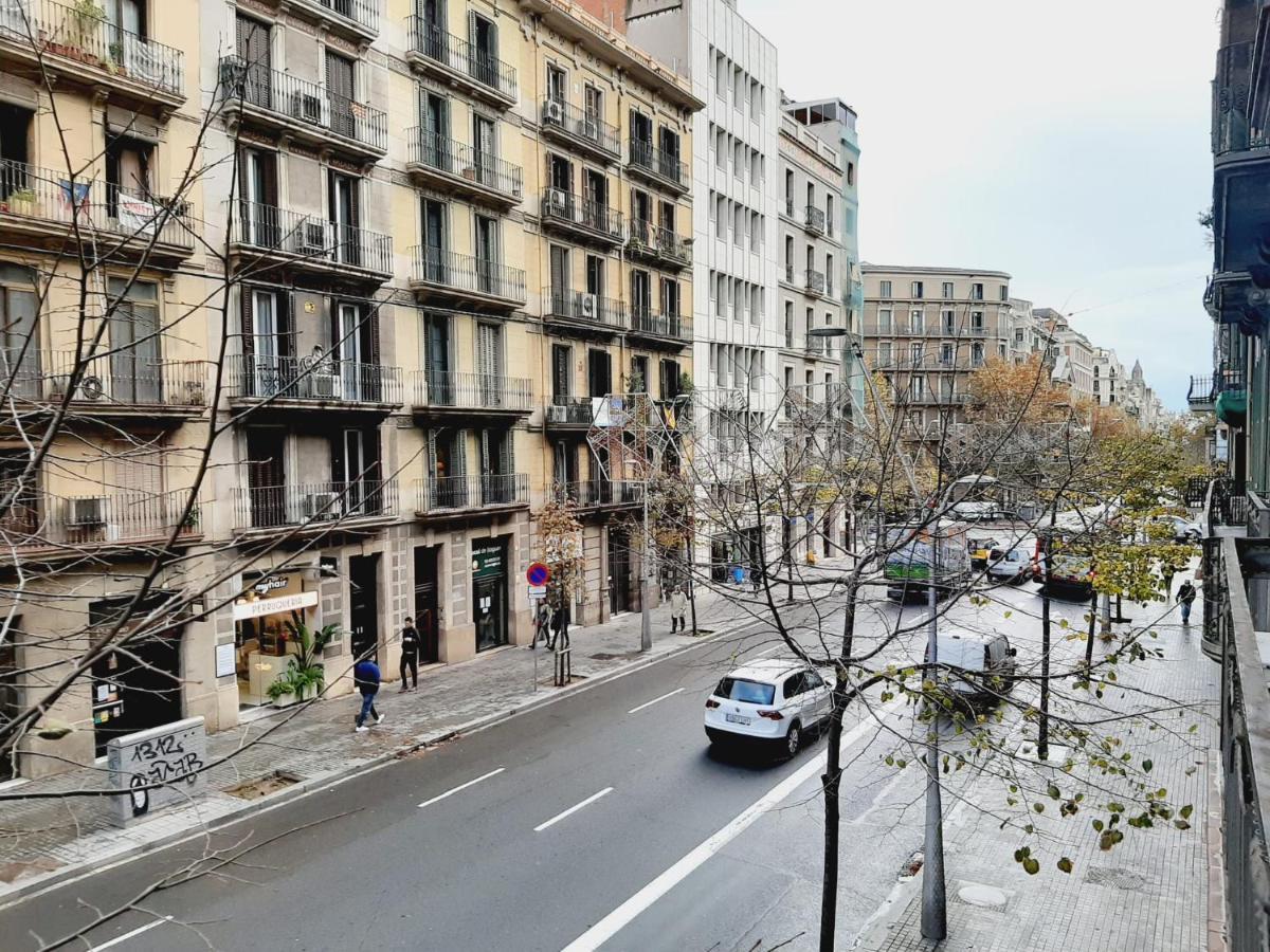 Lumine Luxury Suites By Gaiarooms Barcelona Bagian luar foto